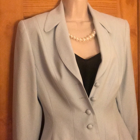 Vintage “ Daniela “ Baby Blue Suit With Skirt ❤️ - Picture 7 of 8